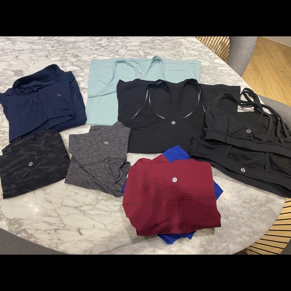 Lot of Lululemon leggings, sports bras, tank tops, and long sleeve half zip - M